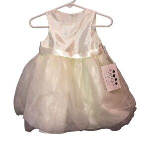 New Pippa and Julie Baby Size 9M Ivory Sleeveless Formal Party Flower Girl Dress